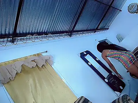 Anthonella valentina online show from April 16, 2:23 am