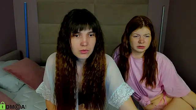 Snapshot of MalvinaDream chatting on June 13, 1:36 am MalvinaDream online show from June 13, 1:36 am