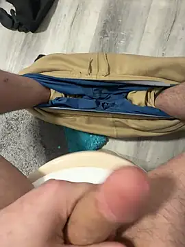 Snapshot of ProvenTobi777 chatting on February 18, 12:45 pm ProvenTobi777 online show from February 18, 12:45 pm