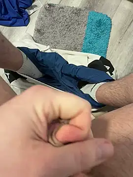 Snapshot of ProvenTobi777 chatting on March 1, 11:34 am ProvenTobi777 online show from March 1, 11:34 am