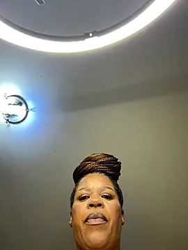 THICKBUNNYCHICKxxx online show from March 25, 8:04 pm