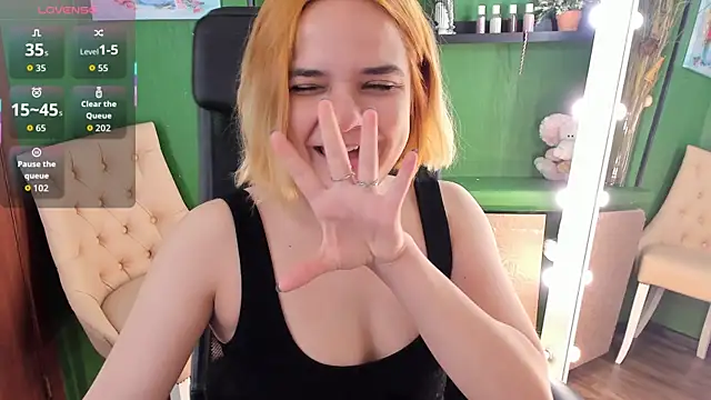 Gina Dawson online show from October 13, 8:36 am