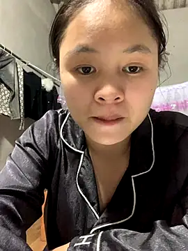 NhuFox online show from September 20, 1:01 pm