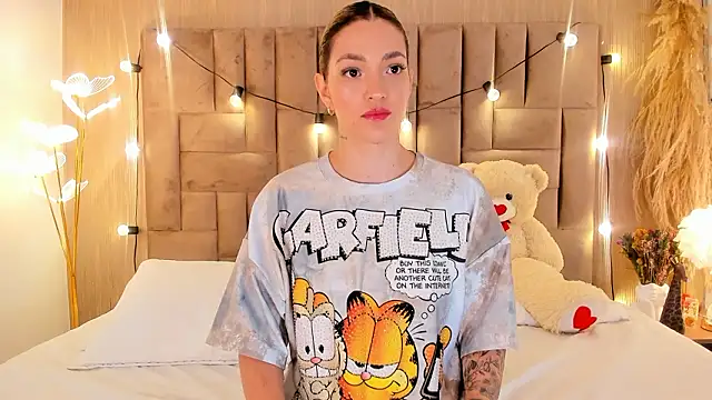 ClaradelMar online show from March 22, 10:18 am