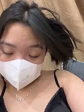 Thuylinh05 online show from October 3, 10:45 am