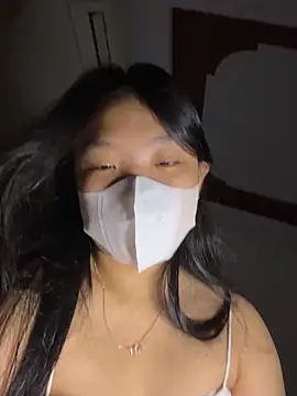 Thuylinh05 online show from October 7, 7:11 pm