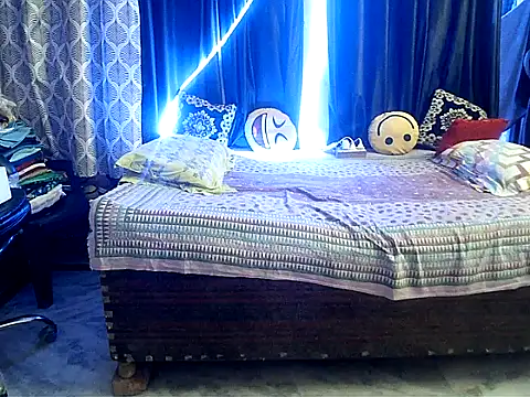 Anaconda-Mall online show from October 18, 3:46 pm