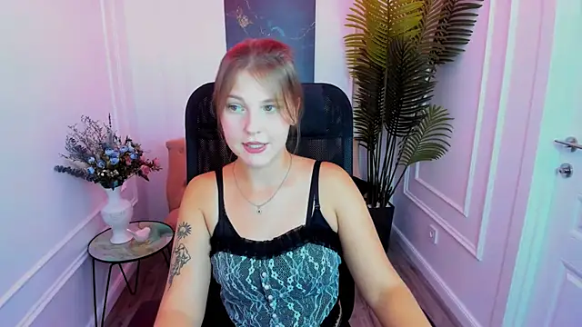 SaraMayki online show from September 8, 7:57 pm