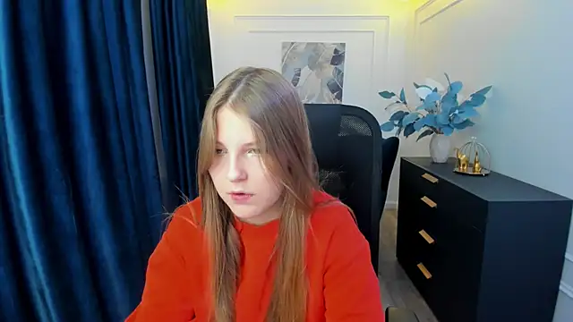 SaraMayki online show from September 20, 4:35 am