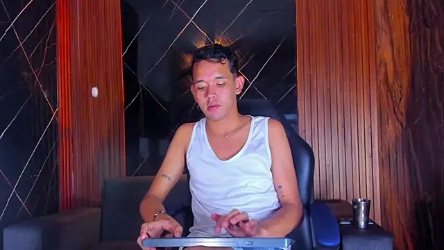 jeremytonner online show from November 8, 3:29 am