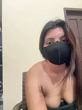 Snapshot of _01ruhi chatting on July 17, 6:57 pm 01ruhi online show from July 17, 6:57 pm