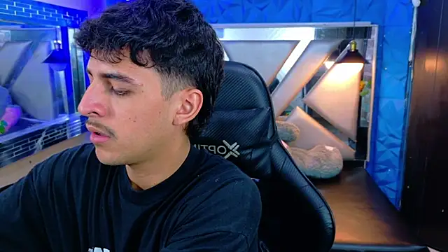 Alan Del Reyx online show from October 3, 7:44 pm