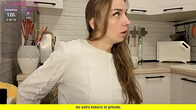 Edena  online show from March 16, 3:05 pm