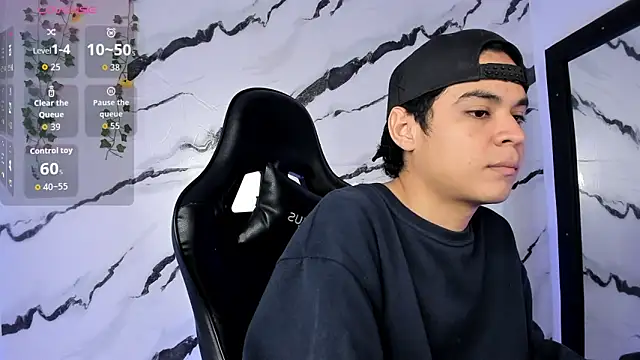 Snapshot of edy_play chatting on February 9, 4:05 am edy play online show from February 9, 4:05 am