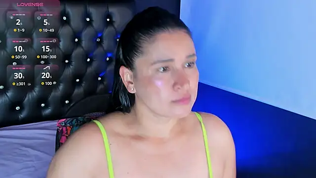 amanda noir online show from November 22, 7:24 pm