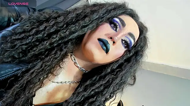 MagnaCumLoader17 online show from November 3, 9:05 pm