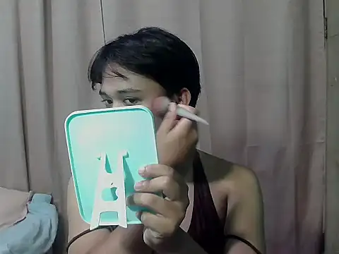 Snapshot of pinaymorena_zeinab chatting on June 19, 9:35 am pinaymorena zeinab online show from June 19, 9:35 am