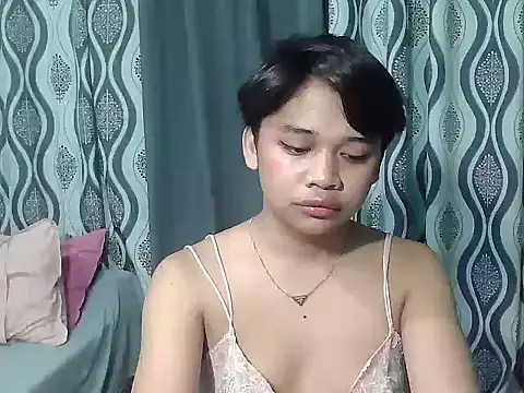 Snapshot of pinaymorena_zeinab chatting on June 27, 6:35 pm pinaymorena zeinab online show from June 27, 6:35 pm