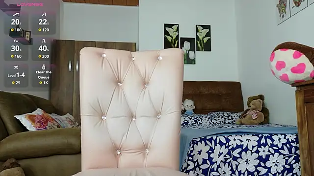 Bryony Sullyvan online show from October 21, 8:09 pm