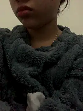 Nguyenha11 online show from November 4, 8:02 am