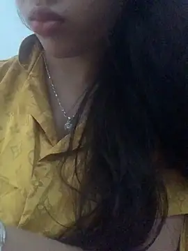 Nguyenha11 online show from November 12, 8:59 am