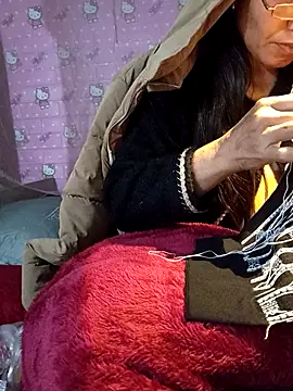 TinTin321 online show from December 18, 11:00 pm