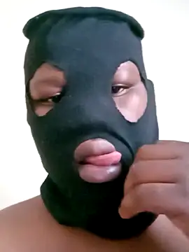 Snapshot of 45Dick45 chatting on October 17, 9:56 am 45Dick45 online show from October 17, 9:56 am