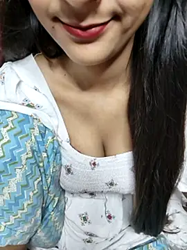 Indian-Aleena online show from October 18, 7:47 pm