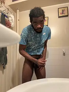 BigBDMari online show from November 10, 3:05 am