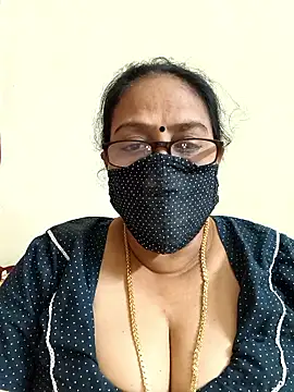 Snapshot of heera-rani chatting on January 19, 11:25 am heera-rani online show from January 19, 11:25 am