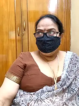 Snapshot of heera-rani chatting on February 21, 5:08 am heera-rani online show from February 21, 5:08 am