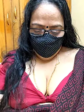 Snapshot of heera-rani chatting on February 27, 6:02 am heera-rani online show from February 27, 6:02 am