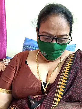 Snapshot of heera-rani chatting on March 1, 5:42 am heera-rani online show from March 1, 5:42 am