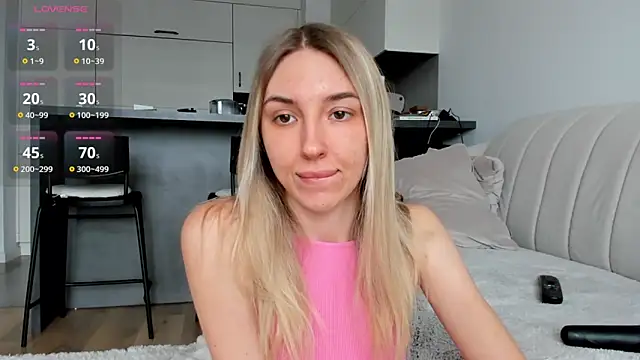 Sunny Rina  online show from February 5, 9:03 am