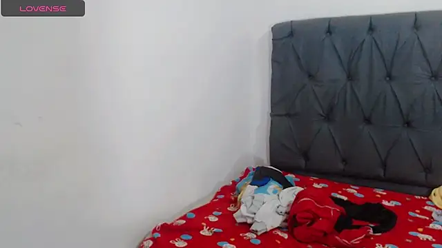 deborahotts online show from November 3, 5:25 pm