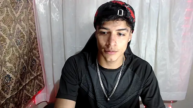 Snapshot of jacobbiker chatting on November 7, 4:34 am jacobbiker online show from November 7, 4:34 am