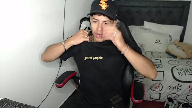 jacobbiker online show from April 2, 3:37 am