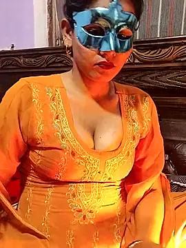 hunk28 6 online show from February 5, 4:33 pm