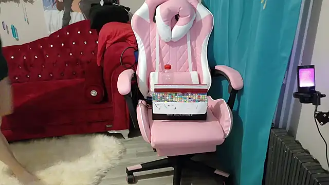 Snapshot of rubystrip chatting on December 2, 8:37 pm rubystrip online show from December 2, 8:37 pm