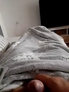 Snapshot of ratoncito_3 chatting on November 30, 2:04 am ratoncito 3 online show from November 30, 2:04 am