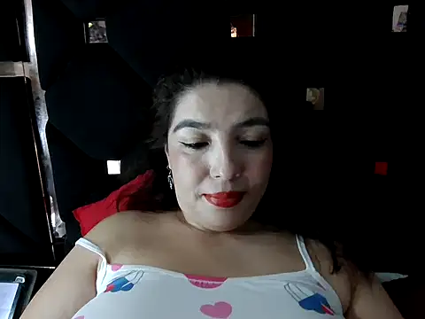 Snapshot of vegacristal88 chatting on November 5, 11:54 am vegacristal88 online show from November 5, 11:54 am