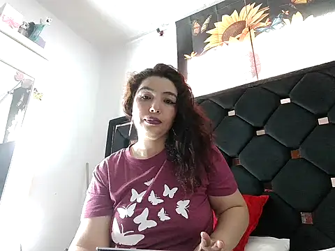 vegacristal88 online show from February 5, 10:47 pm