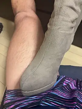 shell215 online show from January 13, 2:33 pm