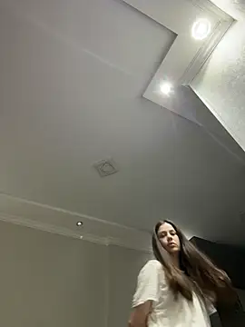 Snapshot of BendmeMood chatting on March 3, 10:15 pm BendmeMood online show from March 3, 10:15 pm