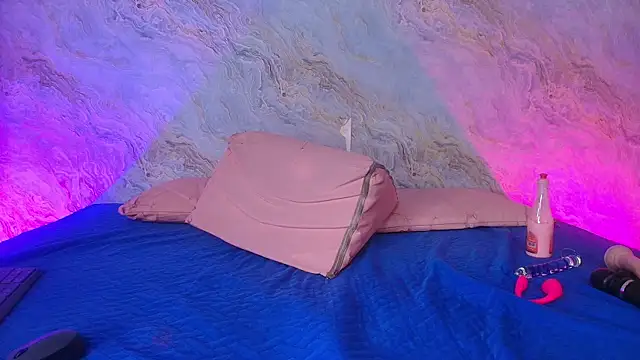 carol juicyy online show from October 22, 7:13 pm