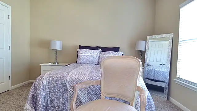 HotTxGilfMaggie online show from November 11, 7:25 pm