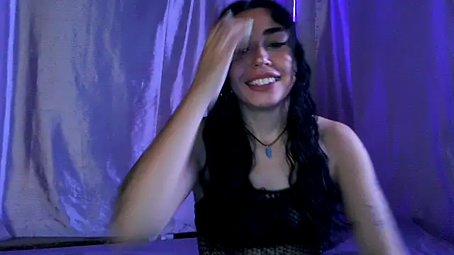 sweetbrunette22 online show from November 10, 7:24 pm