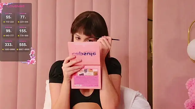 Snapshot of Miranda_Kerry chatting on January 16, 6:28 am Miranda Kerry online show from January 16, 6:28 am