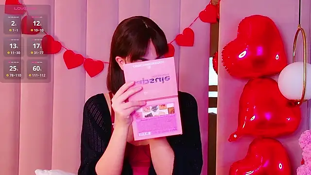 Snapshot of Miranda_Kerry chatting on February 13, 6:42 am Miranda Kerry online show from February 13, 6:42 am