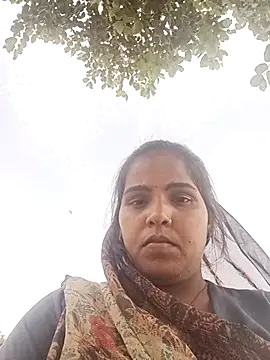 Snapshot of Cut_rajbati chatting on October 8, 8:45 am Cut rajbati online show from October 8, 8:45 am